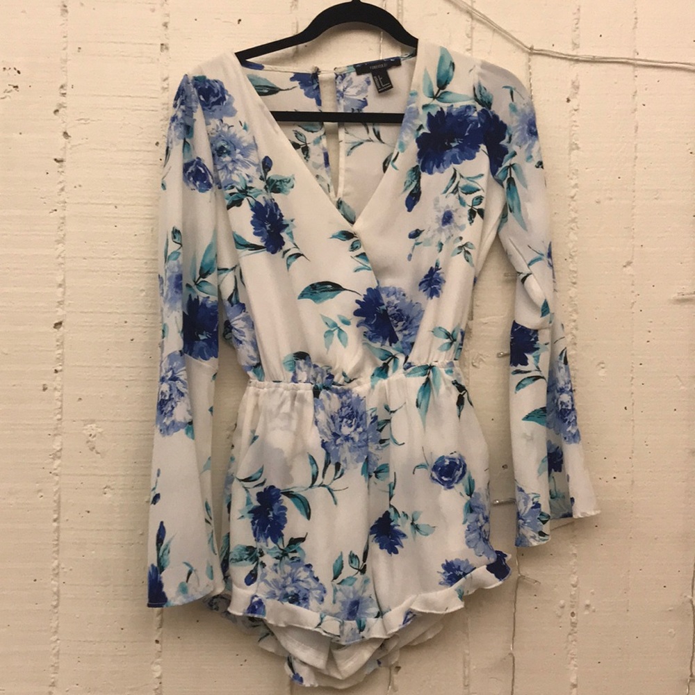 Forever 21 white and blue floral romper